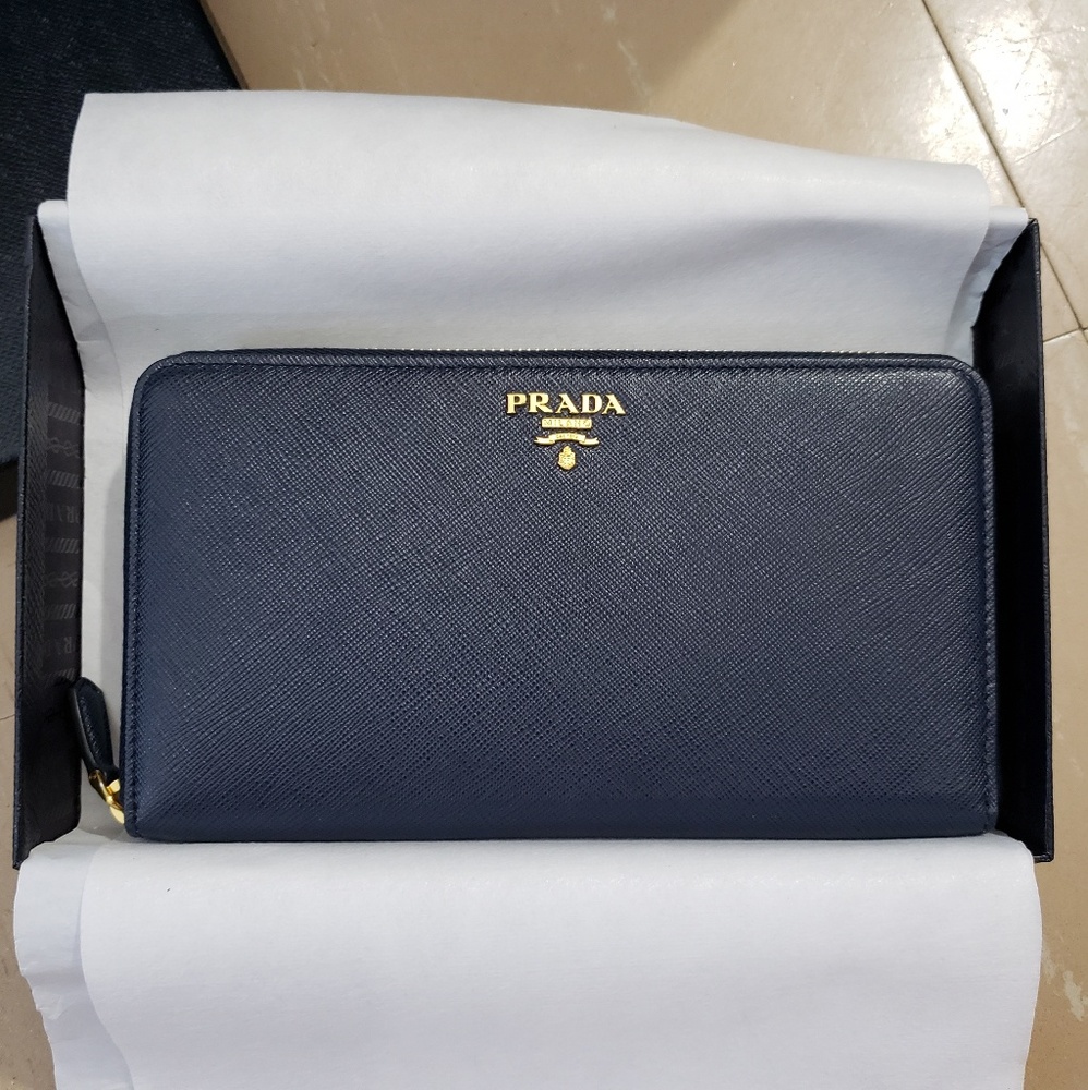 Prada Large Saffiano Leather Wallet Navy - Picture 2 of 4